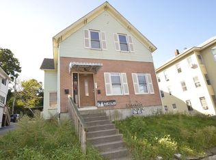 124 Belmont St, Worcester, MA 01605