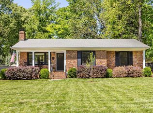 5418 Seacroft Rd, Charlotte, NC 28210