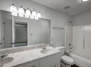 237 Windmeade Cir #2, Clarksville, TN 37042