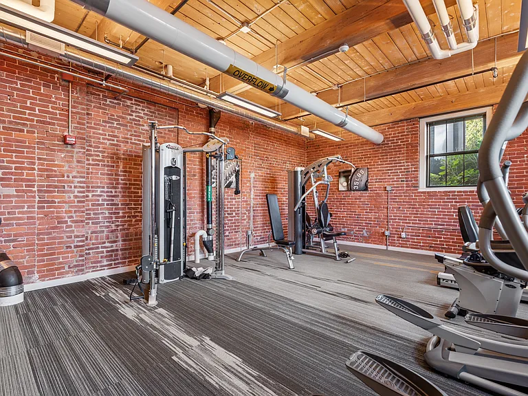 Voke Lofts — Photo 11