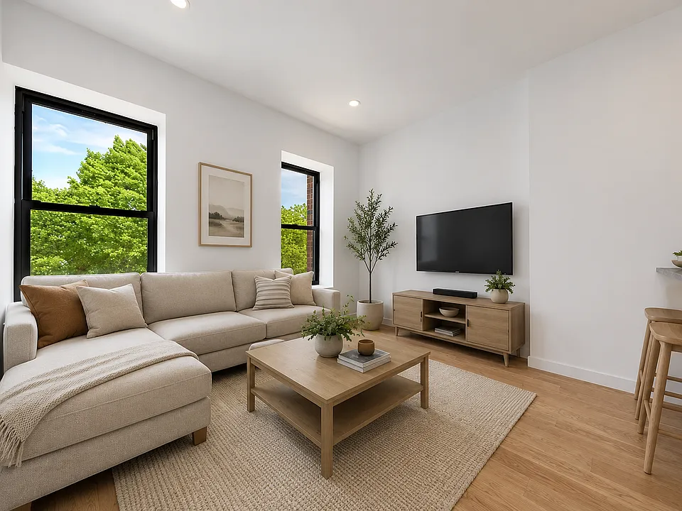 152 Macon St #3F