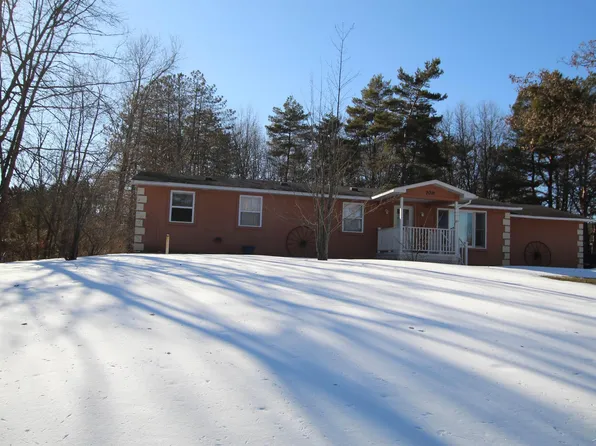 2091 Pine Crescent Dr, Farwell, MI 48622