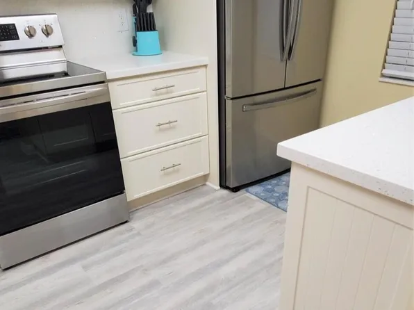 5163 N Highway A1a #217, Hutchinson Island, FL 34949