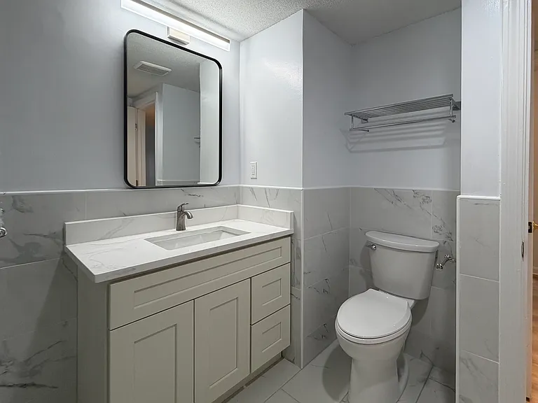 165 Cottage St #214 — Photo 7