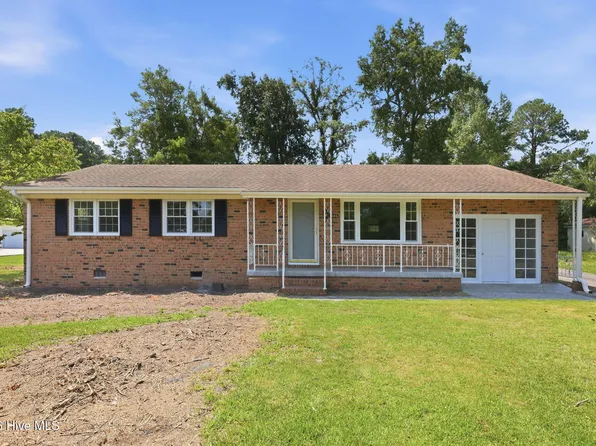 2554 E Forest Drive, Newport, NC 28570