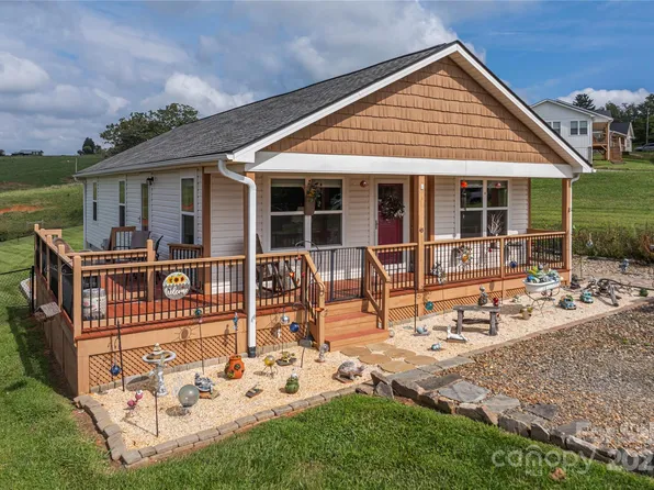 43 Paul Bridges Rd, Alexander, NC 28701