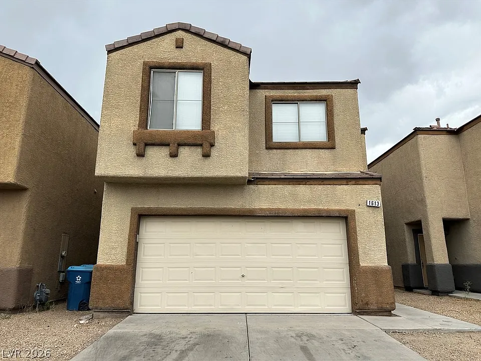 1613 White Skies Ct