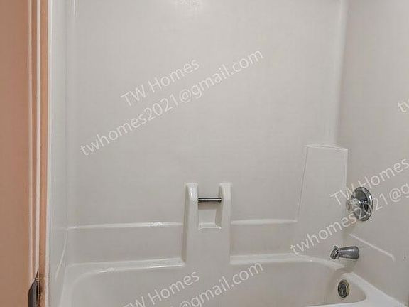 5th image of 1111 E University Dr Unit 132