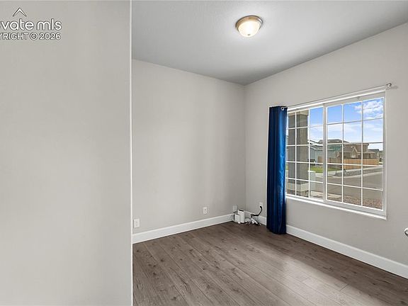 4th image of 3411 Ptarmigan Ln