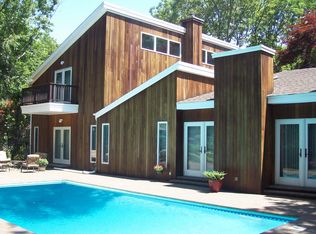 13 N Quarter Rd, Westhampton, NY 11977