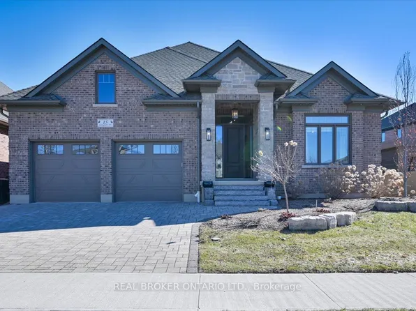 15 Langton Dr, Kitchener, ON N2P 2X9