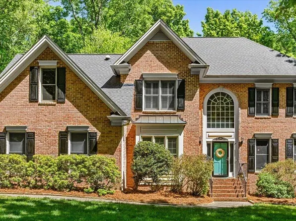 519 Grand Oak Dr, Hillsborough, NC 27278