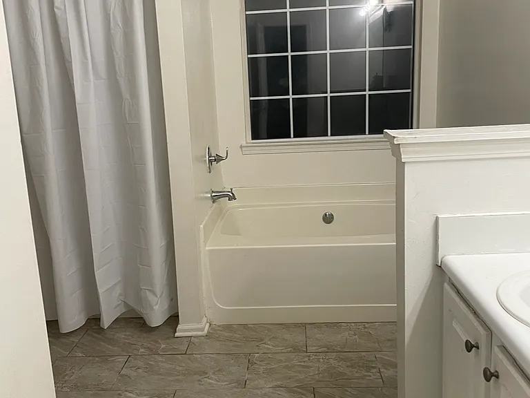 8140 Sterling Lakes Ct — Photo 8