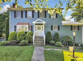 2010 Nichols Ave, Stratford, CT 06614