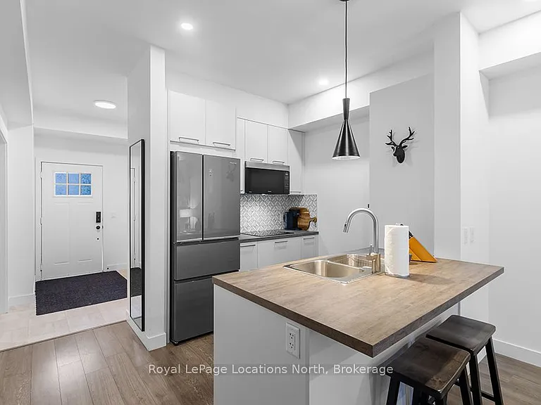 10 Beausoleil Ln #104 — Photo 10