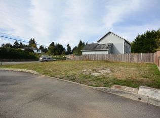 1599 Fern Dr, Eureka, CA 95503