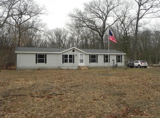 1330 S Maple Island Rd, Muskegon, MI 49442