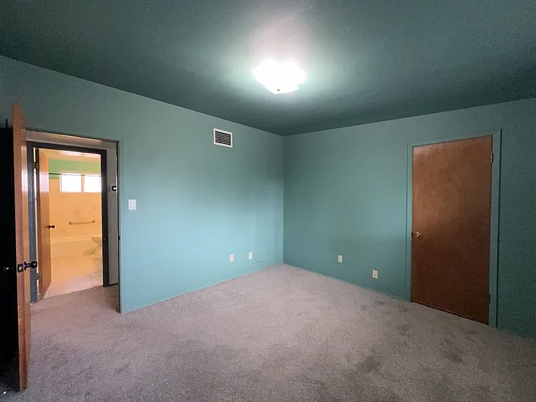 189 E James Dr — Photo 20