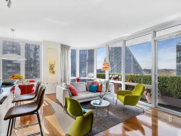 10 West End Avenue image 1 of 10