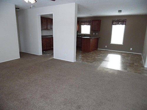 1st image of 841 Kirkwood Dr