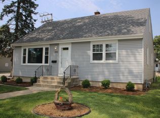 1001 Wilcox St, Joliet, IL 60435