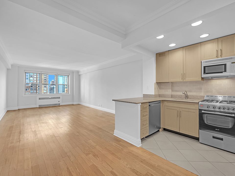 1st image of 41 Park Ave APT 12B