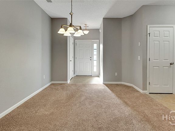 5th image of 995 Canyon Oak Loop
