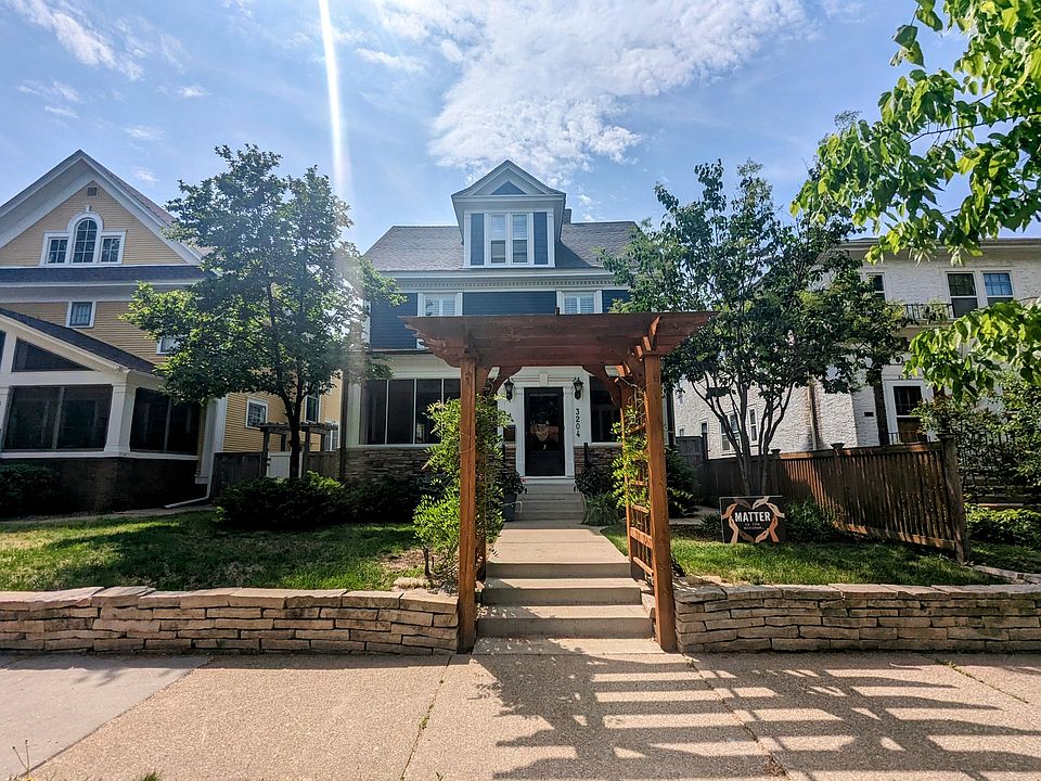 PXL_20230530_202300692~2_05312023