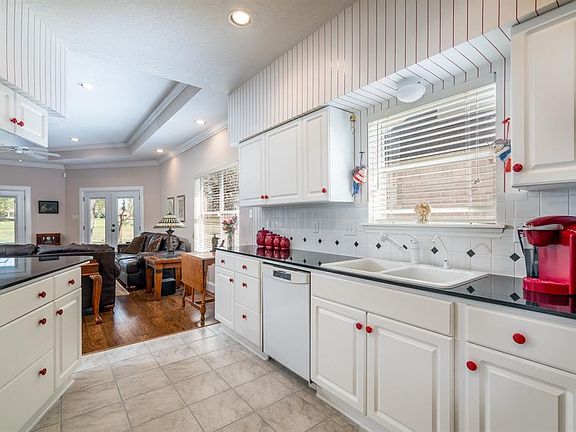 5th image of 13914 Fountainview Dr