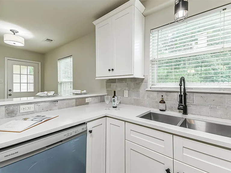 1799 League Line Rd #1 — Photo 10