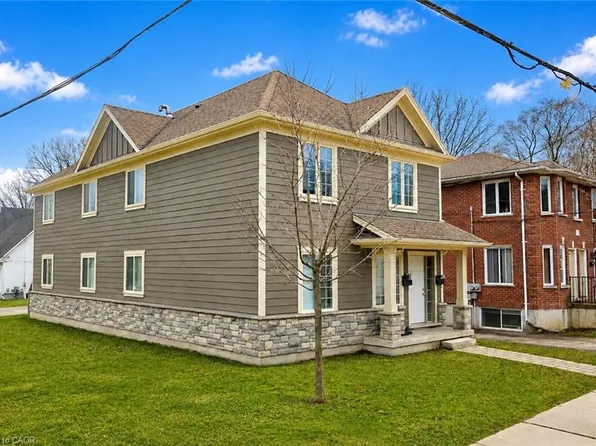38 Beaufort St, London, ON N6G 1A8
