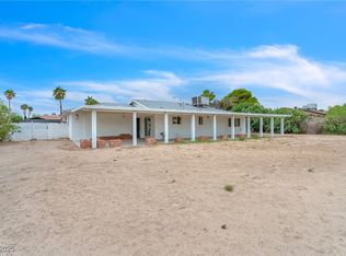 2340 Bluegrass Ln, Paradise, NV 89123