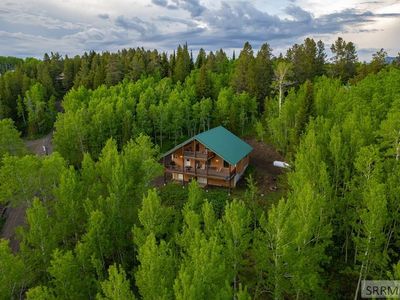 4770 Deer Dr, Island Park, ID, 83429