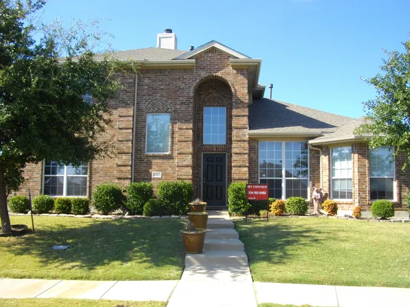 1921 Harvester Dr, Rockwall, TX 75032