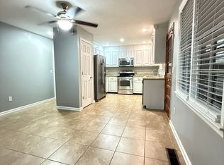 1379 Nye St, Charleston, SC 29407