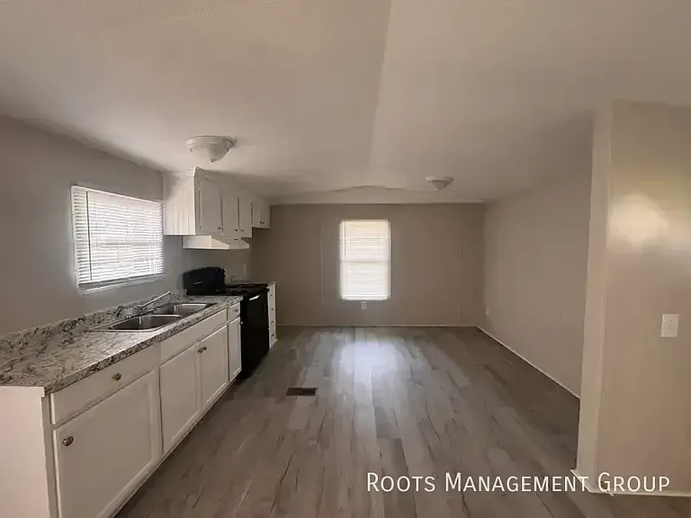 5098 Thompson Dr #99 — Photo 14