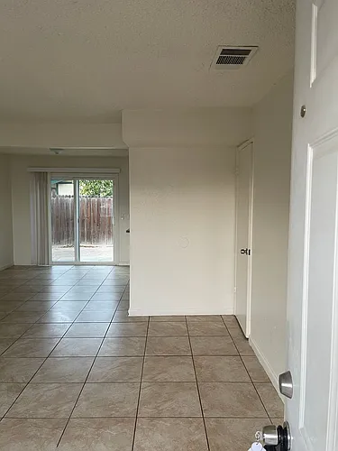 2270 Blossom St Photo 1