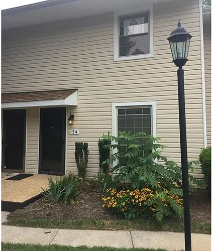 134 Turnwood Ln Photo 1