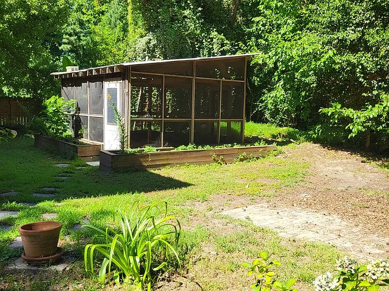 2433 Pleasure House Rd — Photo 8