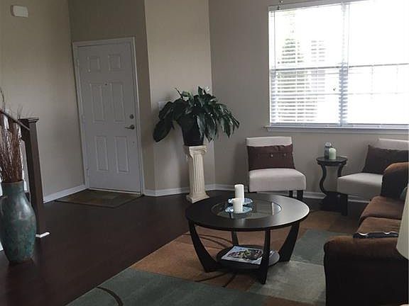 3rd image of 1458 Leckford Dr #213