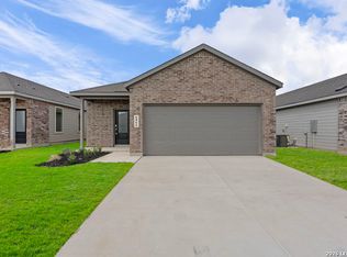 6866 Flores Rd, Spring Branch, TX 78070