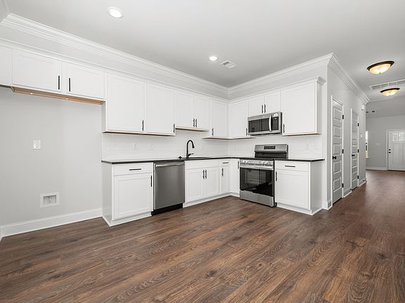 2nd image of 528 Rohan Dr Lot 66