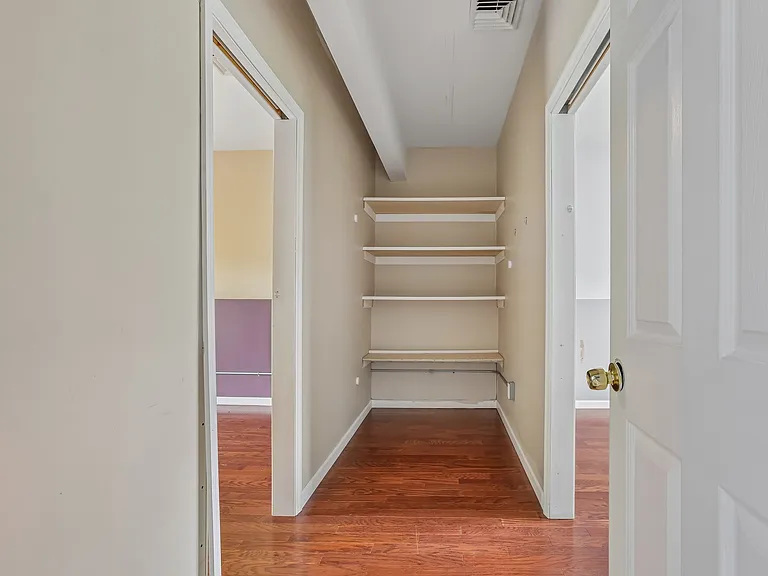25 Red Schoolhouse Rd — Photo 25