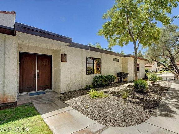 2nd image of 2722 San Martin Ct