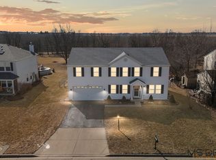 1106 Kennedy Dr, Kirkland, IL 60146