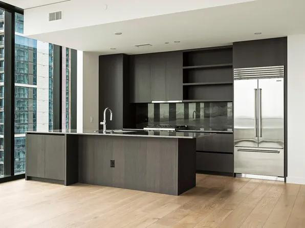 610 Davis St #2812, Austin, TX 78701