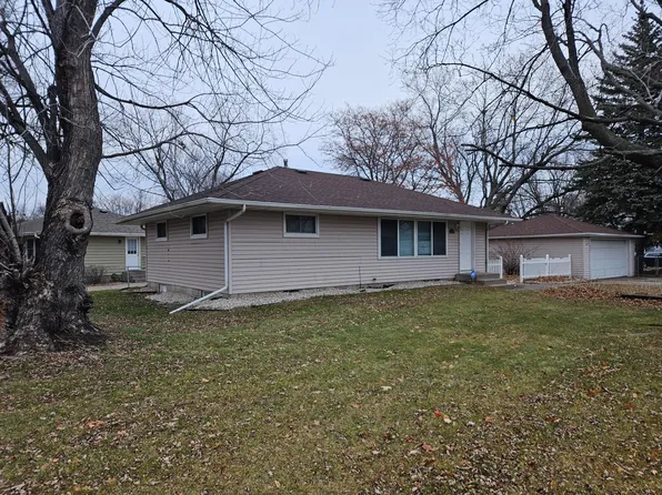 6900 Newton Ave N, Brooklyn Center, MN 55430