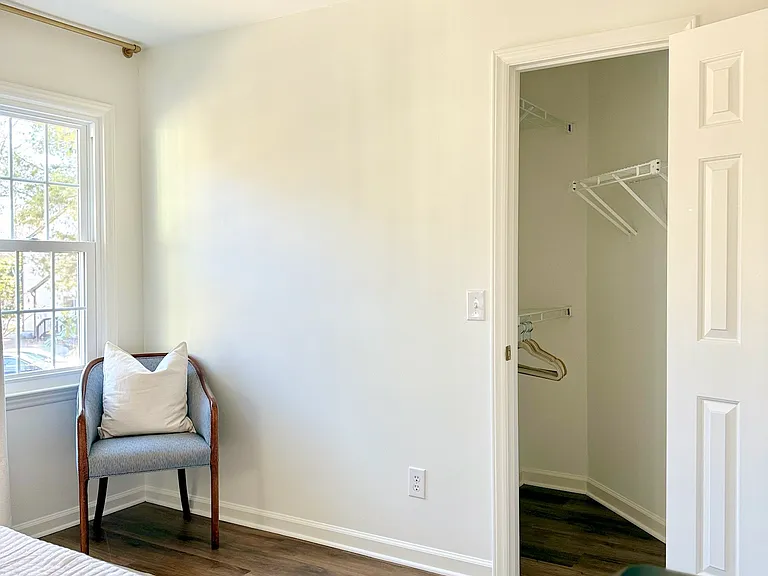 104 Kalida Ct — Photo 32