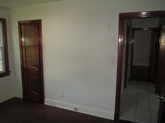 5th image of 3727 Walmsley Blvd