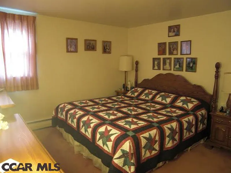 Thumbnail 11